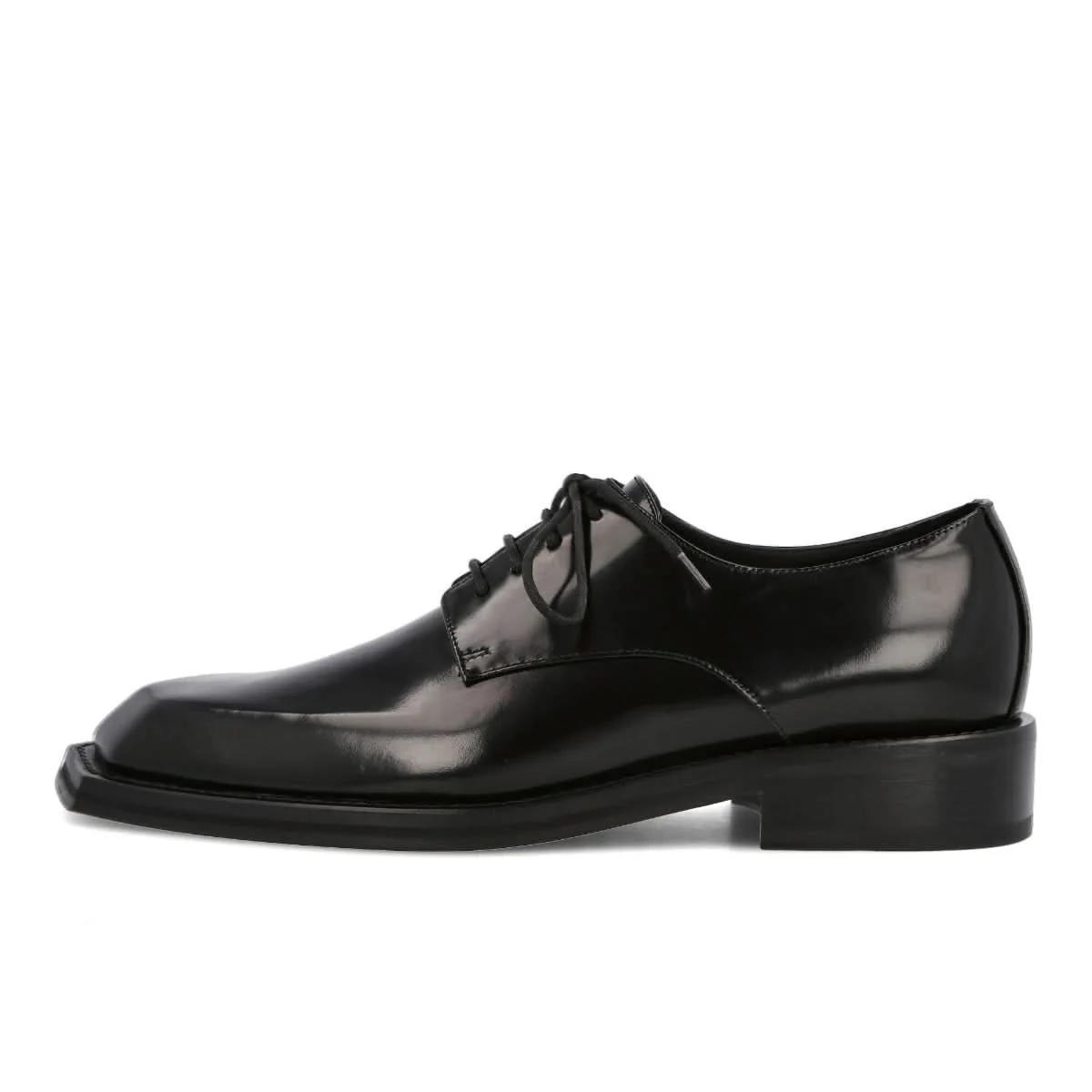 Chiesel Toe Derby