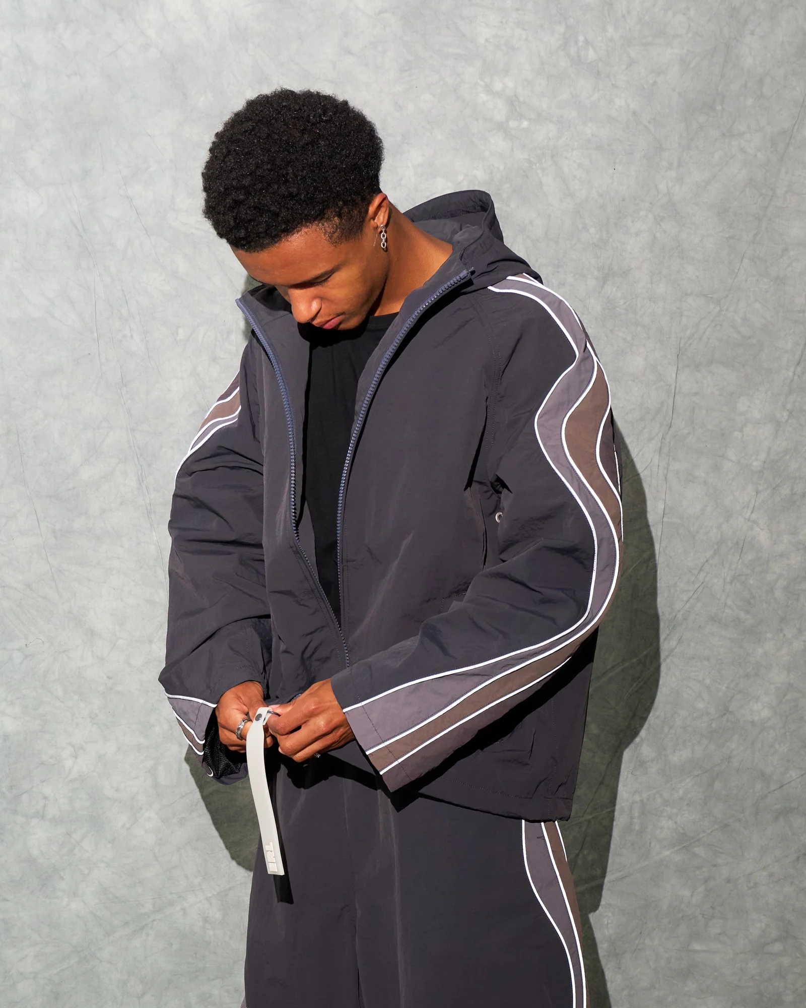 UFO Windbreaker Jacket - Image 3