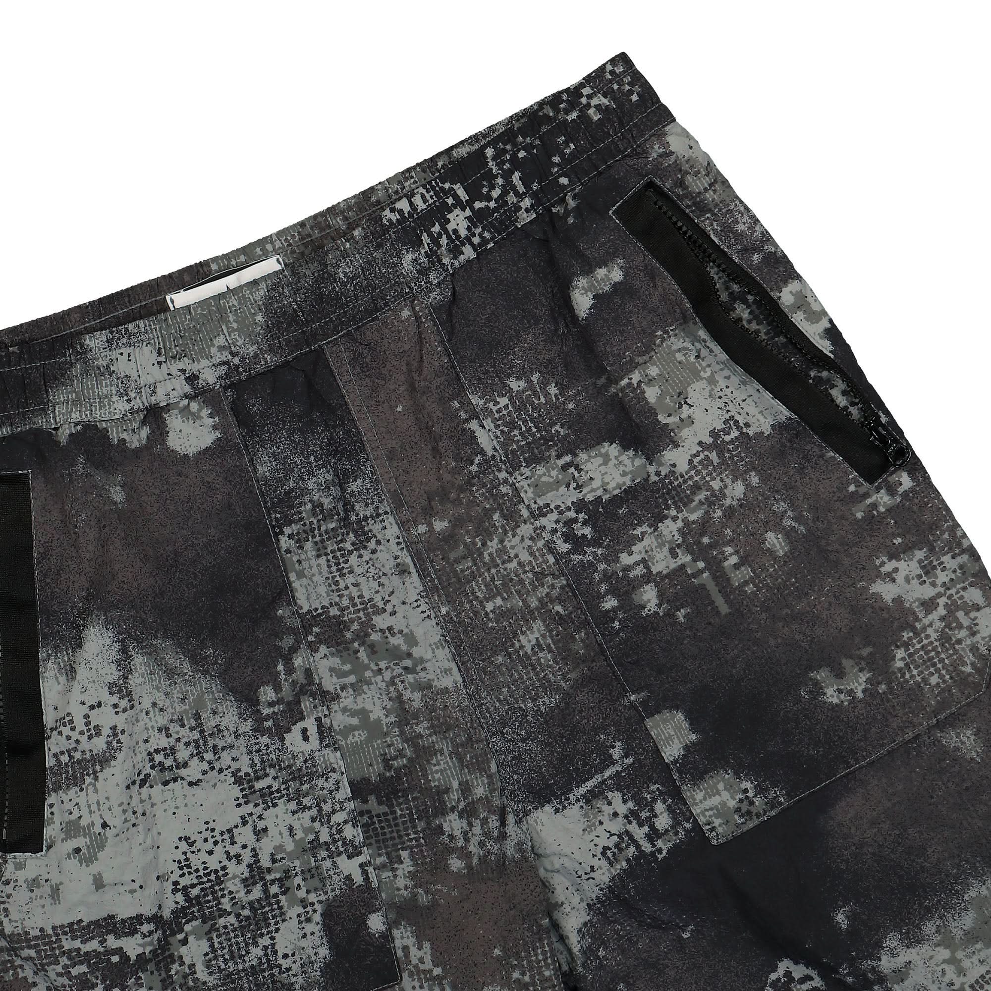 Comfort Bermuda Shorts - Image 4
