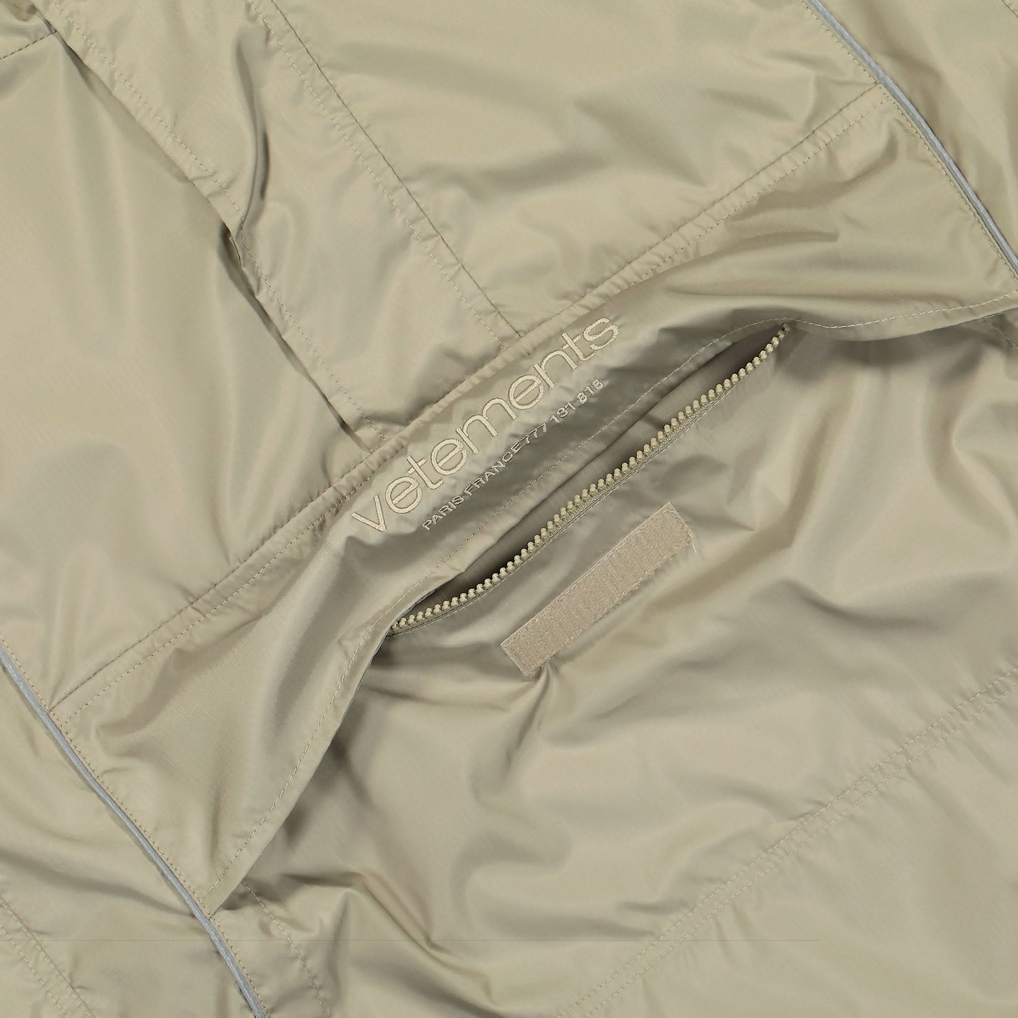 Logo Windbreaker - Image 5