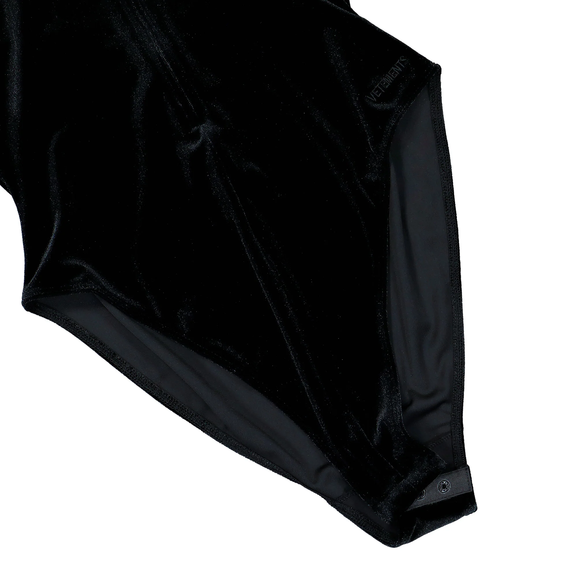 Velvet Body With A Hood - Image 4